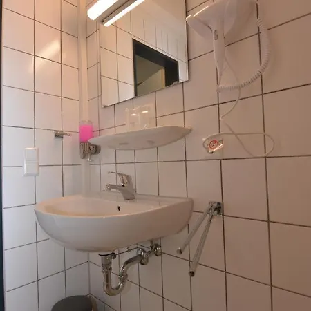 G&g Boardinghouse Apartahotel 3*